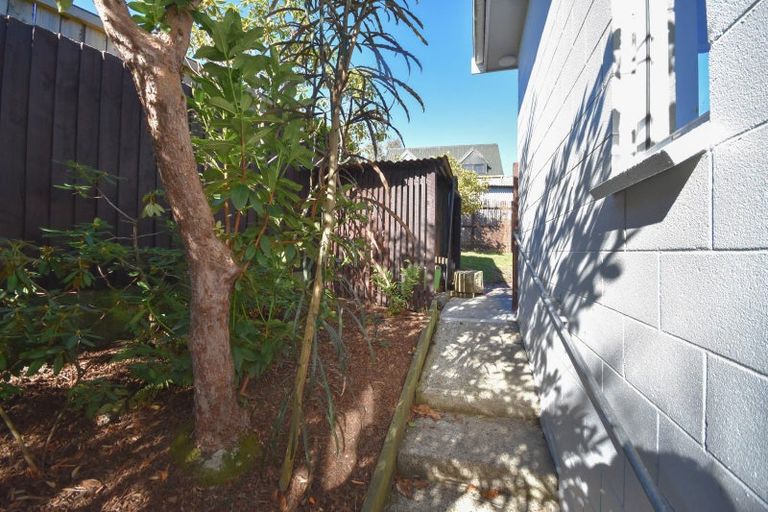 Photo of property in 17 Gebbie Street, Kinmont Park, Mosgiel, 9024