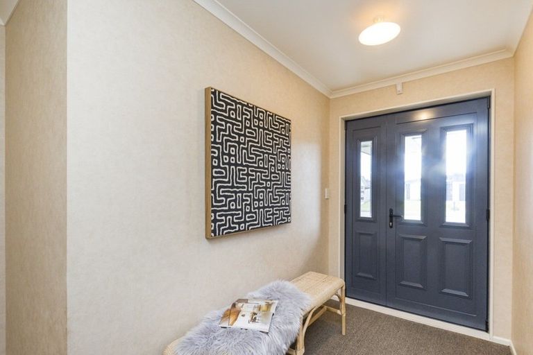 Photo of property in 40 Brooklyn Heights Drive, Kelvin Grove, Palmerston North, 4414