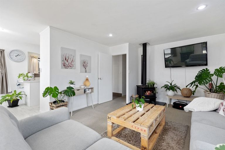 Photo of property in 99a Waitaha Road, Welcome Bay, Tauranga, 3112