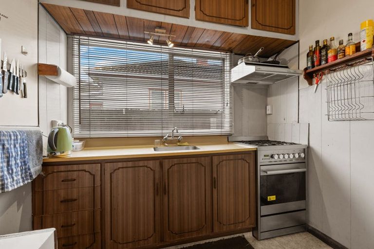 Photo of property in 60 Smith Street, Woolston, Christchurch, 8062