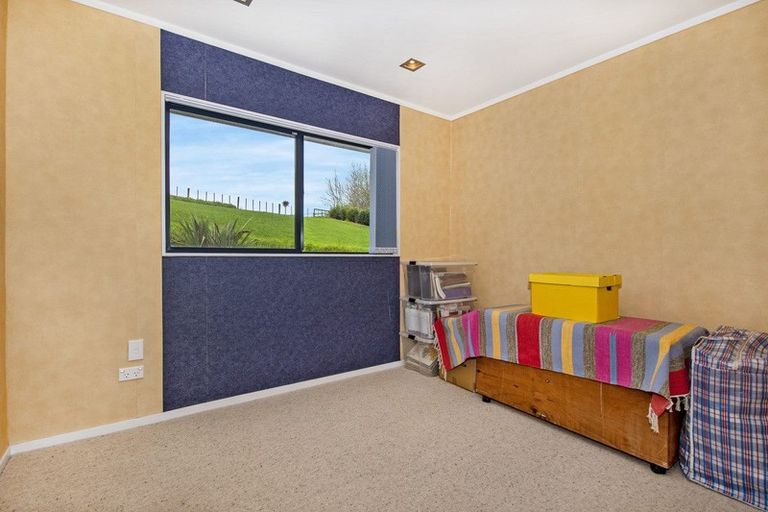 Photo of property in 235 Valley View Road, Otaika, Whangarei, 0170