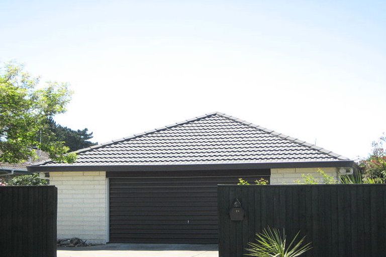 Photo of property in 31 Larnach Street, Waimairi Beach, Christchurch, 8083