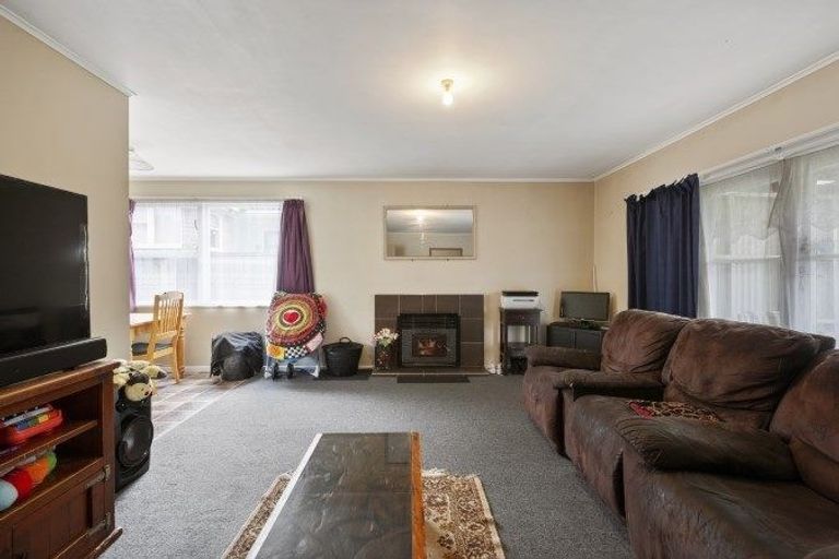 Photo of property in 98 Elizabeth Drive, Tokoroa, 3420