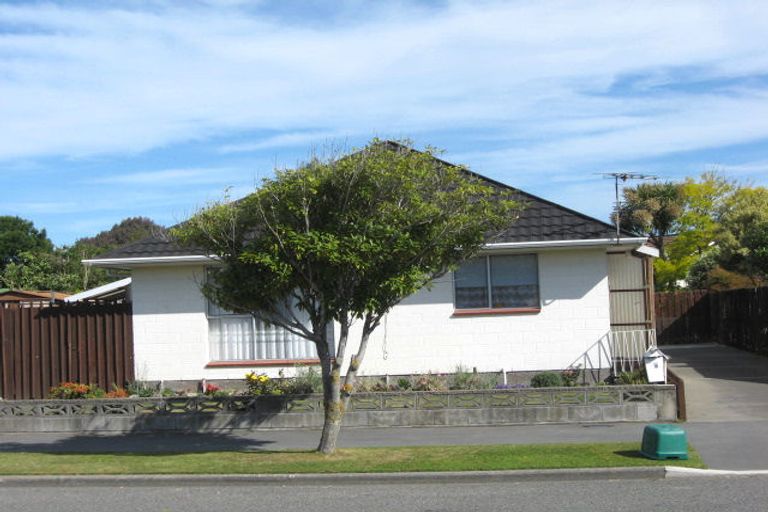Photo of property in 3 Brentwood Street, Parklands, Christchurch, 8083