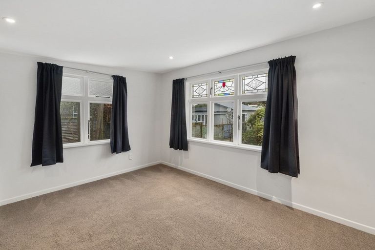 Photo of property in 15a Bell Street, Otaki, 5512
