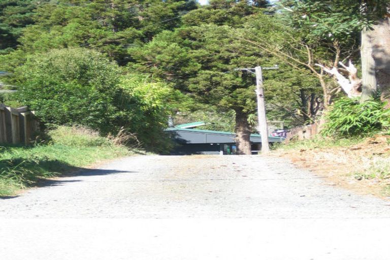 Photo of property in 16 Gillespies Road, Birchville, Upper Hutt, 5018