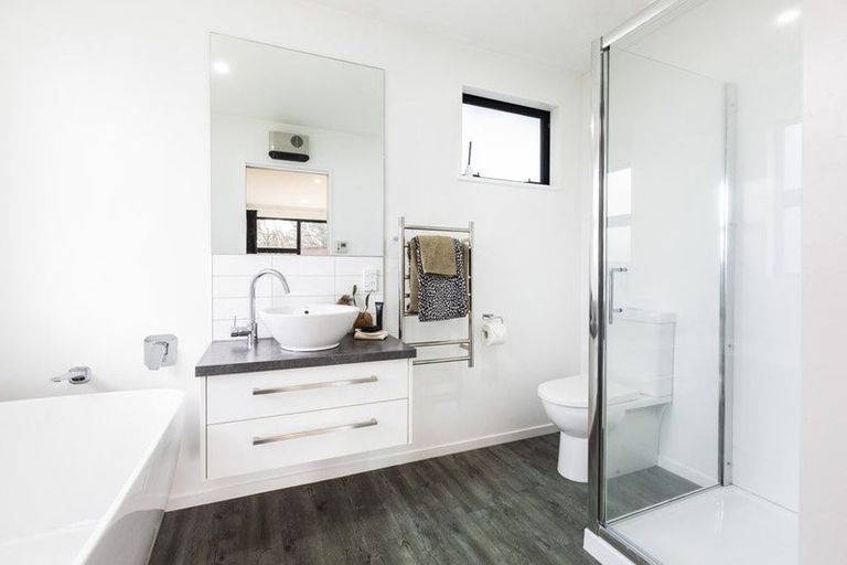 Photo of property in 2/32 Burwood Road, Burwood, Christchurch, 8083