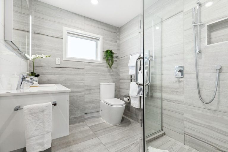 Photo of property in 19 Totara Road, Whenuapai, Auckland, 0618