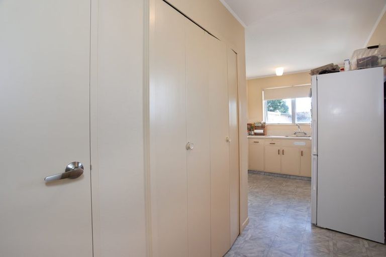 Photo of property in 17 Pirinoa Street, Feilding, 4702