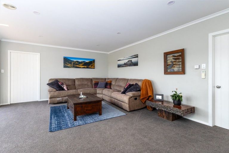 Photo of property in 16 Fergusson Street, Geraldine, 7930