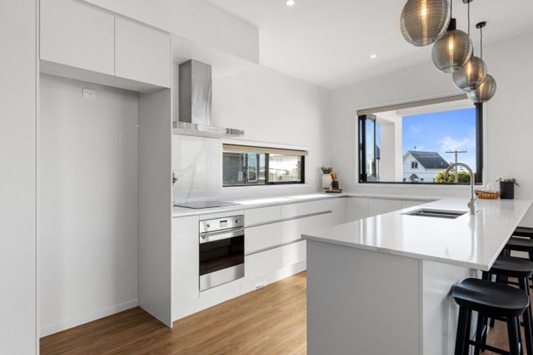 Photo of property in 1024b Papamoa Beach Road, Papamoa Beach, 3118