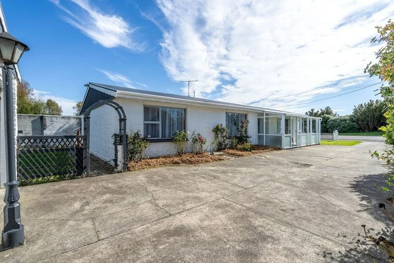 Photo of property in 145 Mcquarrie Street, Kingswell, Invercargill, 9812
