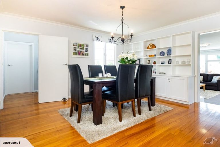 Photo of property in 18a Simla Avenue, Havelock North, 4130