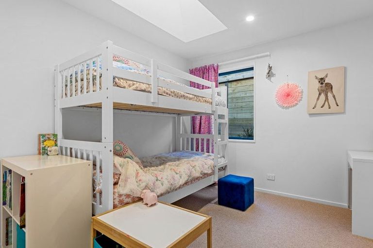 Photo of property in 14 Carex Rise, Cracroft, Christchurch, 8022