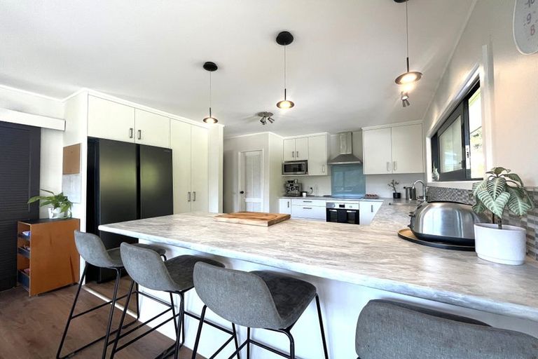 Photo of property in 8 Dunleith Grove, Silverstream, Upper Hutt, 5019