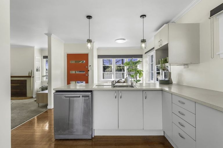 Photo of property in 172 Western Hills Drive, Kensington, Whangarei, 0112