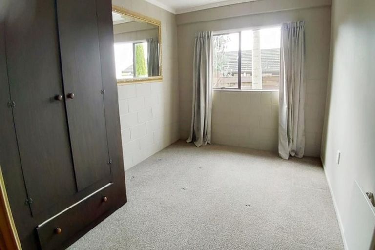 Photo of property in 1/107 John Downs Drive, Browns Bay, Auckland, 0630