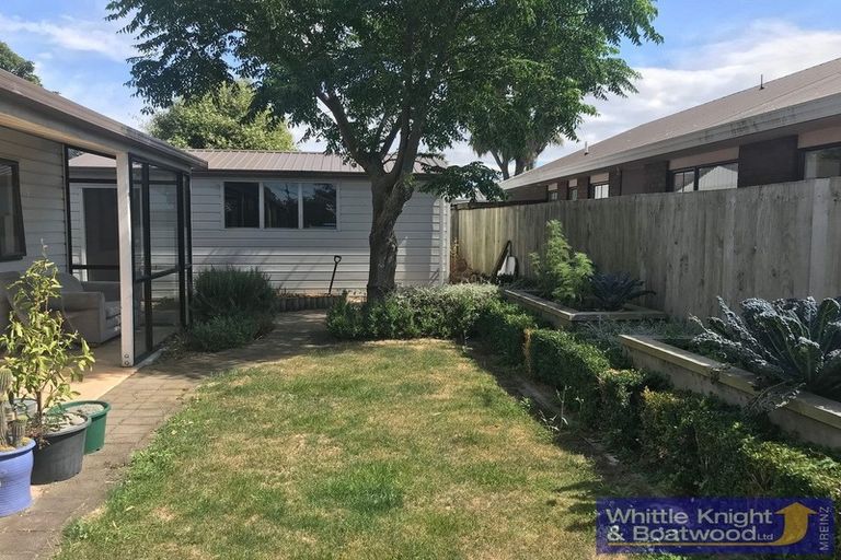 Photo of property in 115 Gilberthorpes Road, Hei Hei, Christchurch, 8042