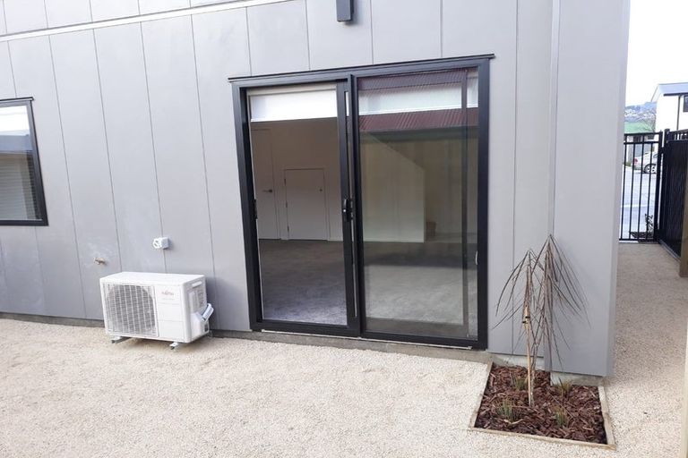 Photo of property in 9/25 Hargest Crescent, Sydenham, Christchurch, 8023