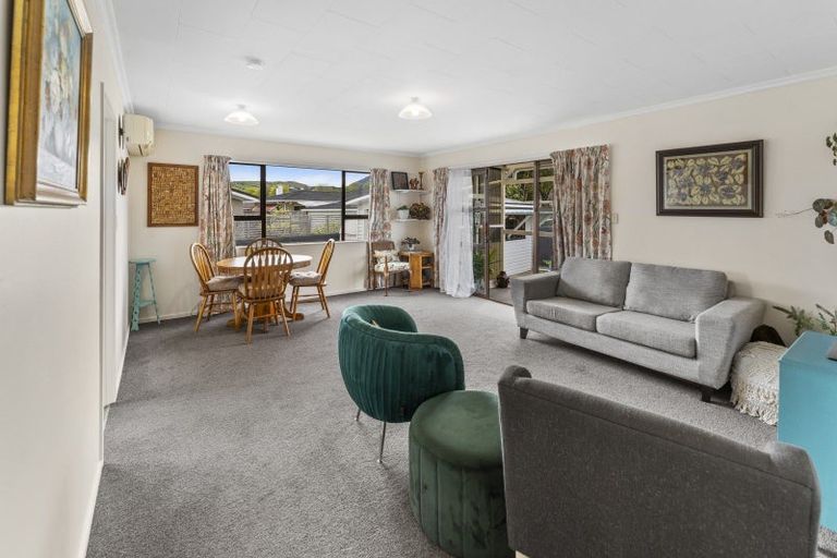 Photo of property in 2/64 Fergusson Street, Stoke, Nelson, 7011