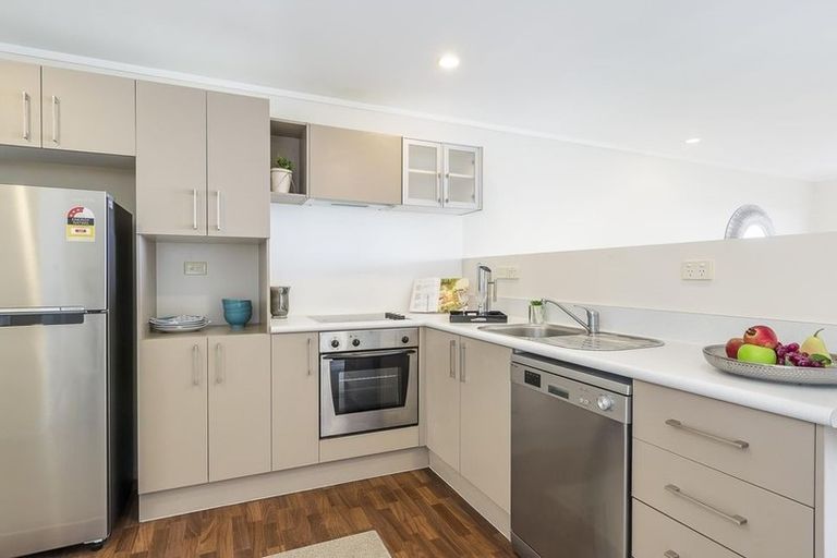 Photo of property in 325/26 Morningside Drive, Morningside, Auckland, 1025