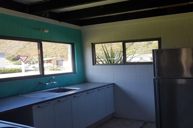 Photo of property in 2 Bolton Place, Hicks Bay, Tikitiki, 4087