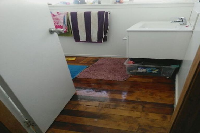 Photo of property in 20 Kotuku Street, Elsdon, Porirua, 5022