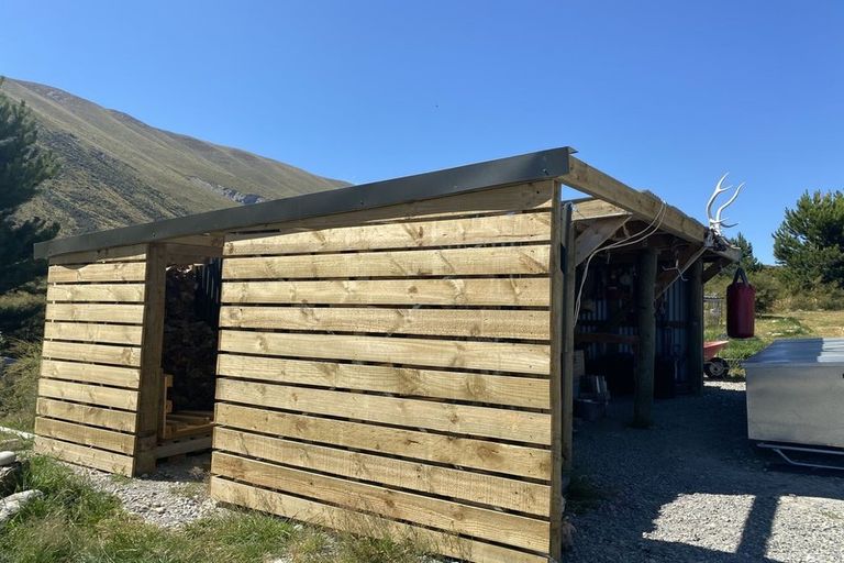 Photo of property in 560 Manuka Terrace, Ben Ohau, Twizel, 7999