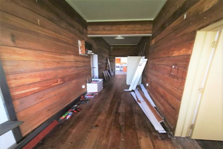 Photo of property in 23 Tennyson Street, Dannevirke, 4930