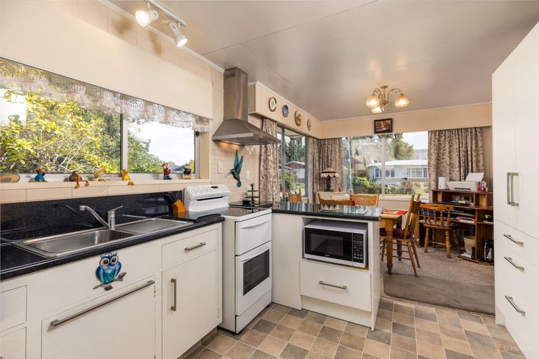 Photo of property in 38 Maude Street, Waimate, 7924