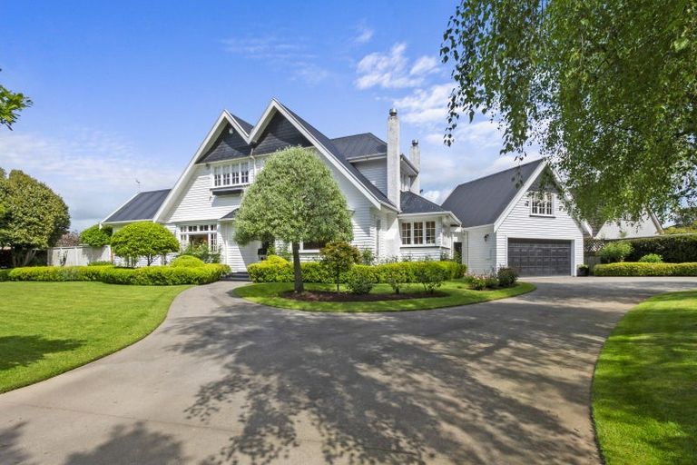 Photo of property in 74 Marne Street, Hokowhitu, Palmerston North, 4410