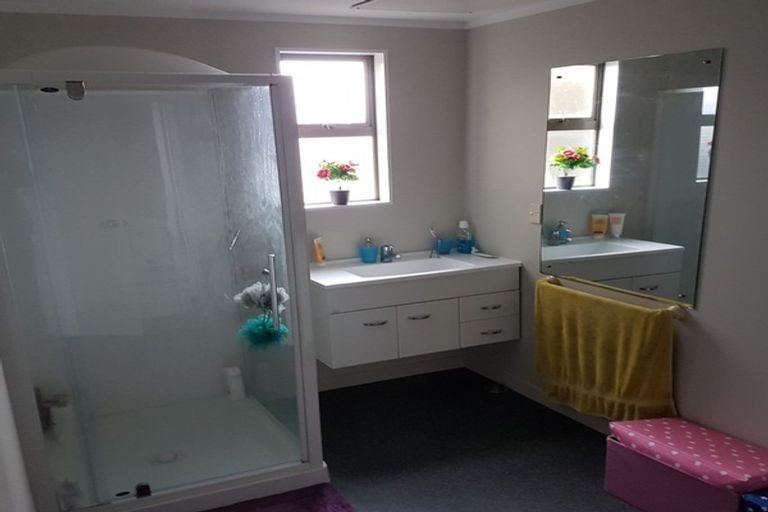 Photo of property in 54 Anzac Avenue, Dunedin Central, Dunedin, 9016