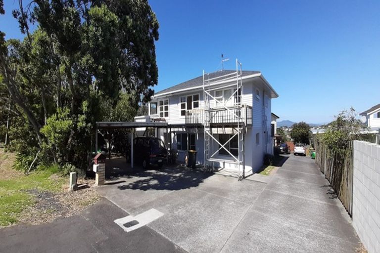 Photo of property in 377a East Coast Road, Mairangi Bay, Auckland, 0630