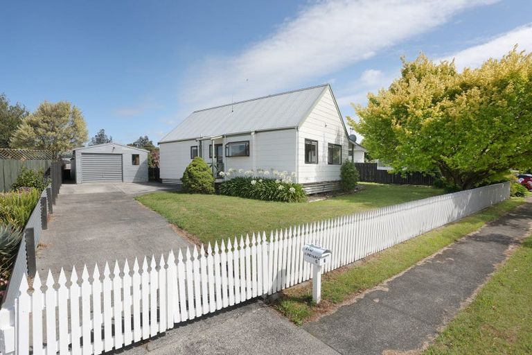 Photo of property in 6 Mountfort Grove, Feilding, 4702