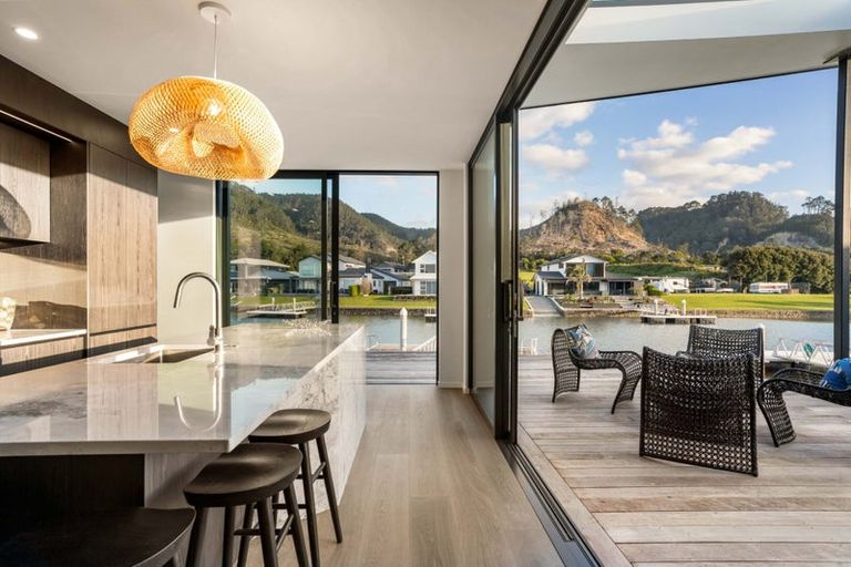 Photo of property in 110 Motu Iti, Pauanui, Hikuai, 3579