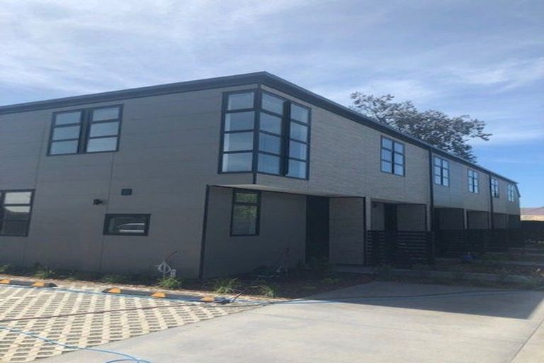 Photo of property in 2/18 Clive Street, Phillipstown, Christchurch, 8011