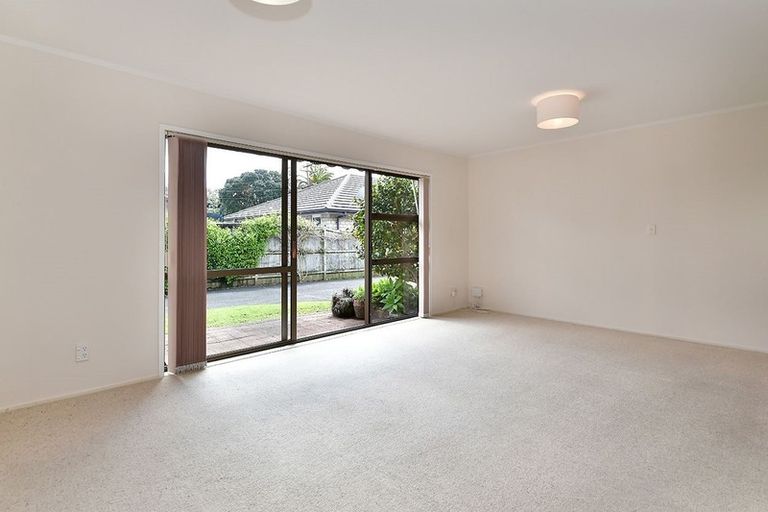 Photo of property in 2/36 Elizabeth Street, Mount Eden, Auckland, 1024