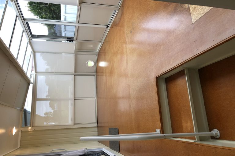 Photo of property in 1/18 Matipo Road, Te Atatu Peninsula, Auckland, 0610