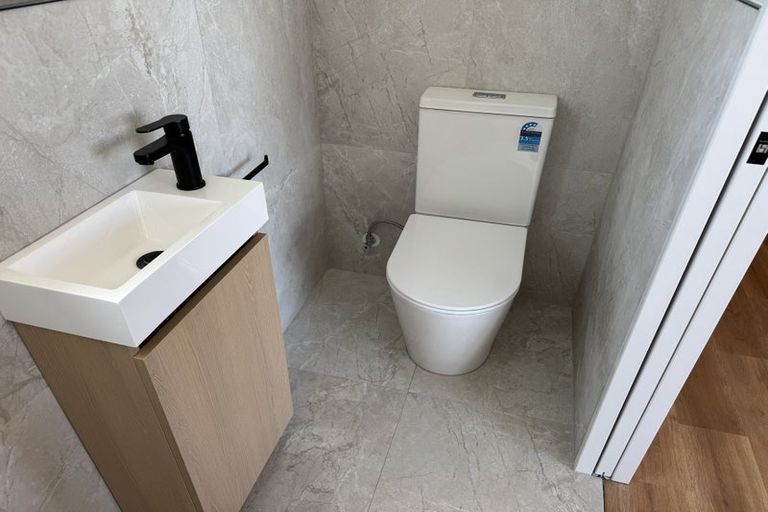 Photo of property in 2/61 Ridge Road, Howick, Auckland, 2014