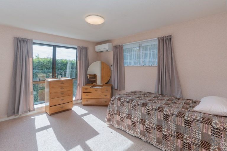 Photo of property in 4 Ohau Drive, Islington, Christchurch, 8042