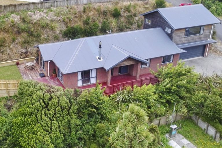 Photo of property in 267 Maungaraki Road, Maungaraki, Lower Hutt, 5010