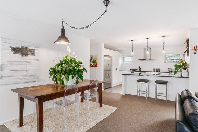 Photo of property in 351b Oceanbeach Road, Mount Maunganui, 3116