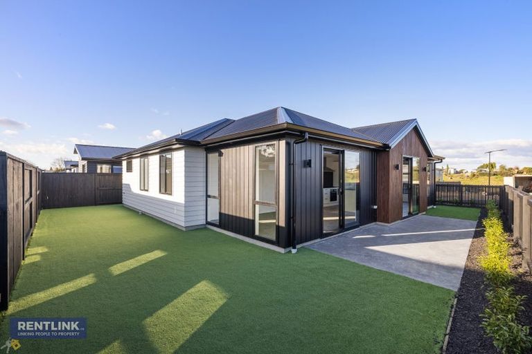 Photo of property in 14 Huriana Crescent, Te Puke, 3119