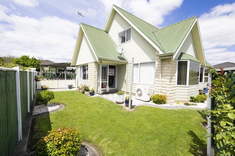 Photo of property in 53 Auckland Road, Greenmeadows, Napier, 4112
