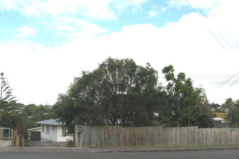 Photo of property in 75 Sunnynook Road, Forrest Hill, Auckland, 0620