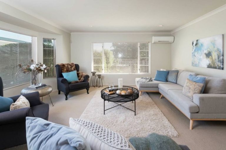 Photo of property in 13a Rodney Street, Howick, Auckland, 2014