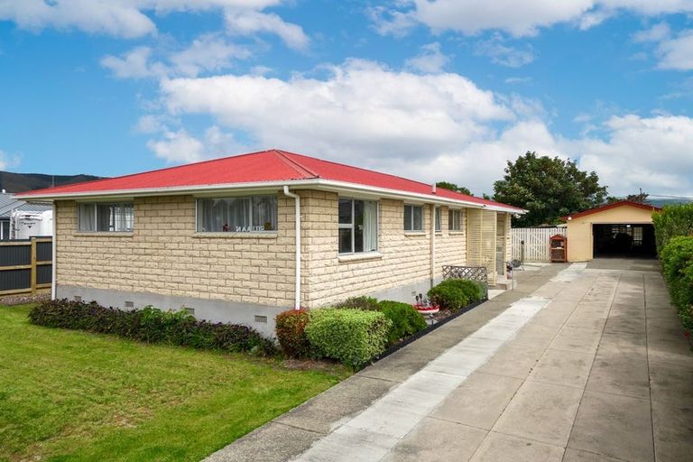 Photo of property in 20 Paul Street, Waimate, 7924