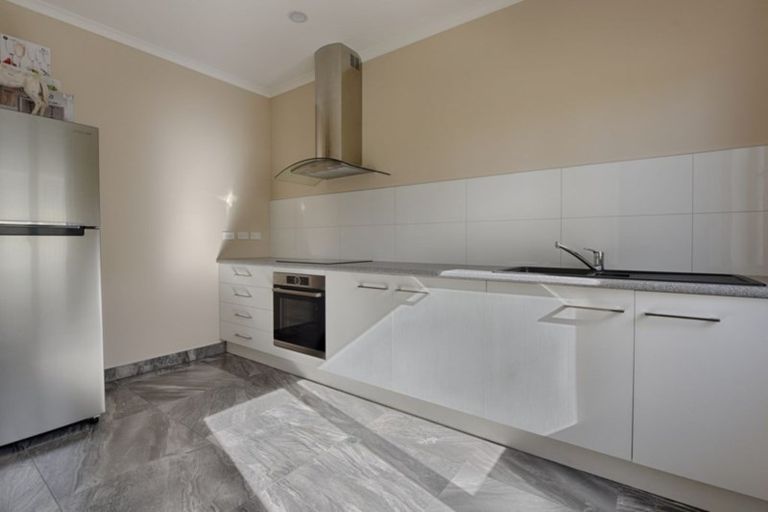 Photo of property in 71 Hokonui Drive, Gore, 9710