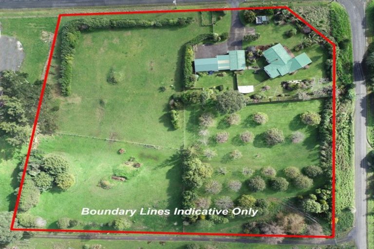 Photo of property in 20 Waipipi Wharf Road, Pollok, Waiuku, 2683