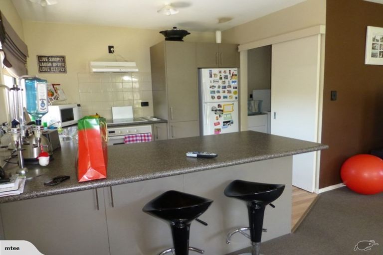 Photo of property in 35a Vincent Street, Howick, Auckland, 2014